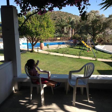 Porto Galini Hotel Agia Galini  Bagian luar foto