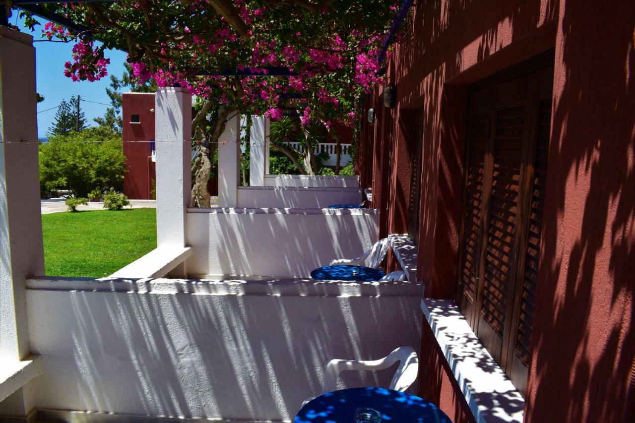 Porto Galini Hotel Agia Galini  Bagian luar foto